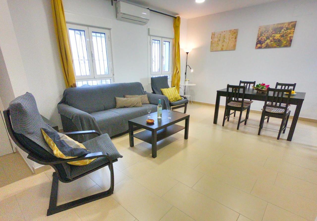 Noria Is A Comfortable Apartment With Patio And Large Terrace In Conil Conil De La Frontera Zewnętrze zdjęcie